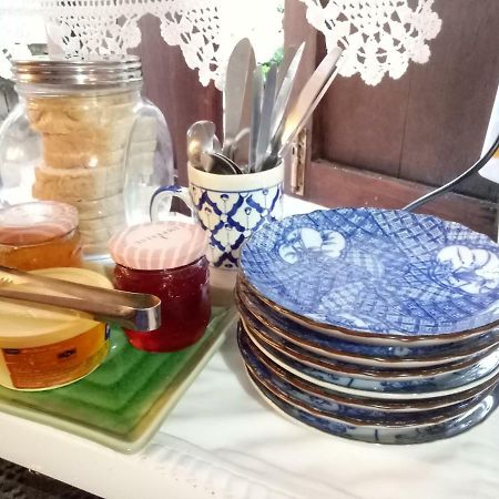 Baan Mai Guesthouse Mehongszon Kültér fotó