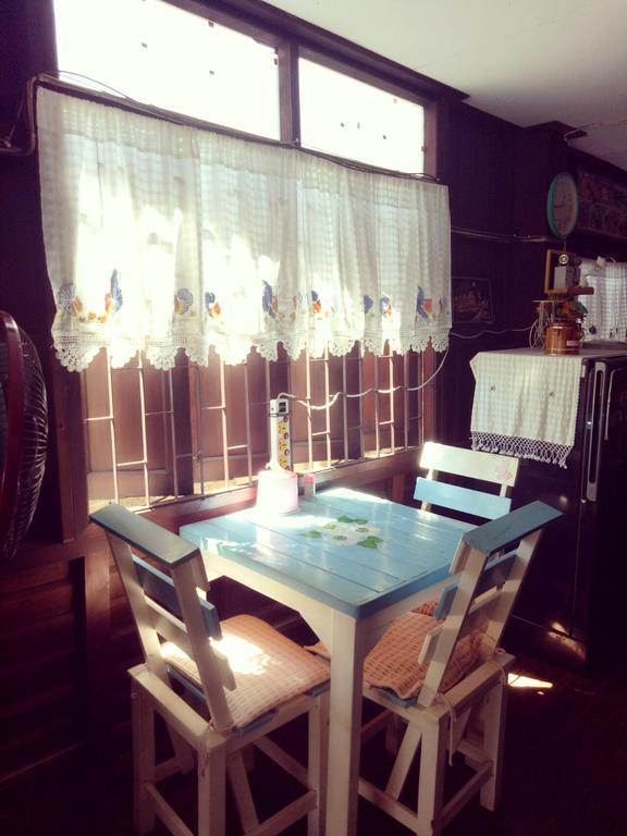 Baan Mai Guesthouse Mehongszon Kültér fotó