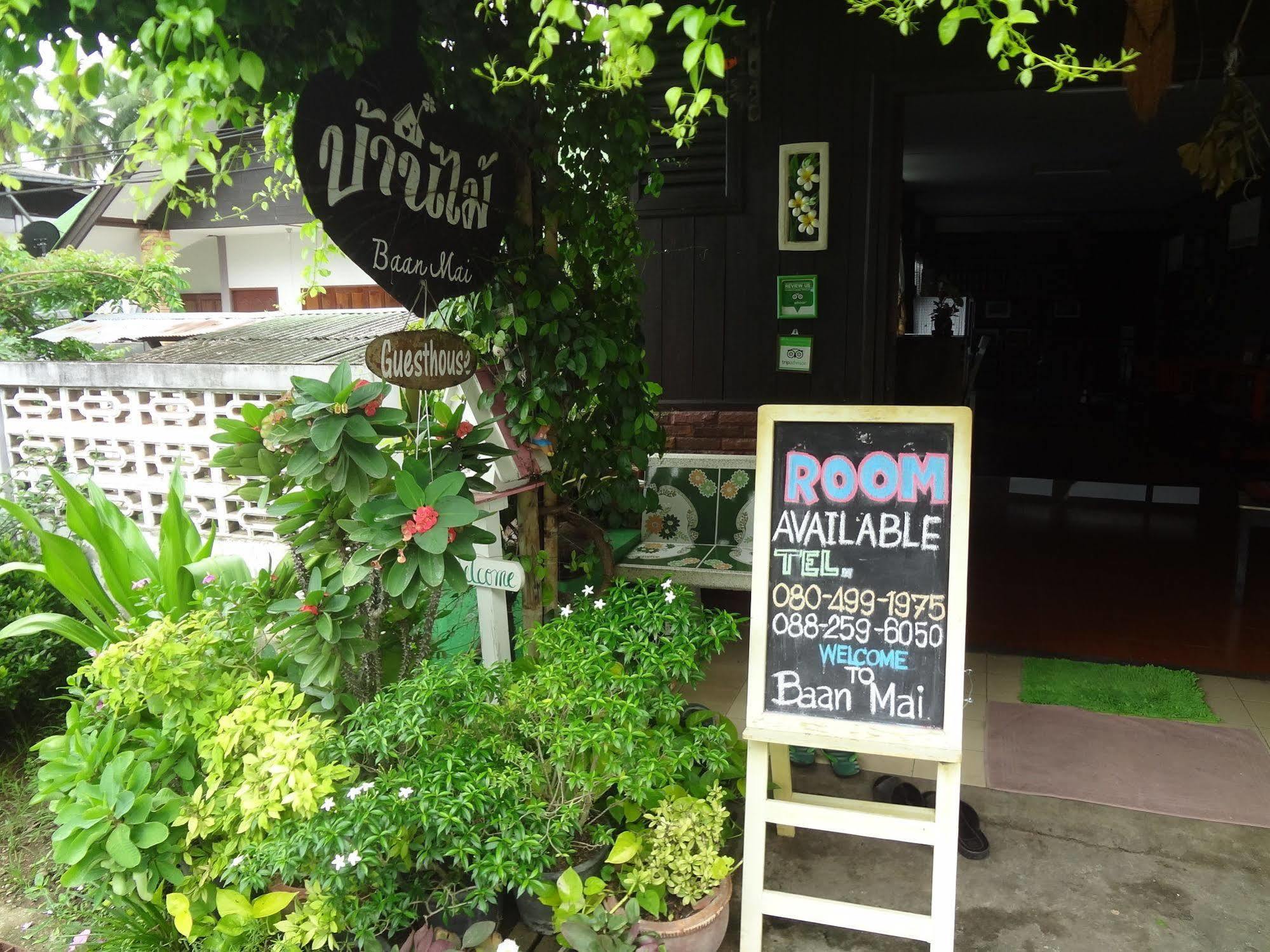 Baan Mai Guesthouse Mehongszon Kültér fotó